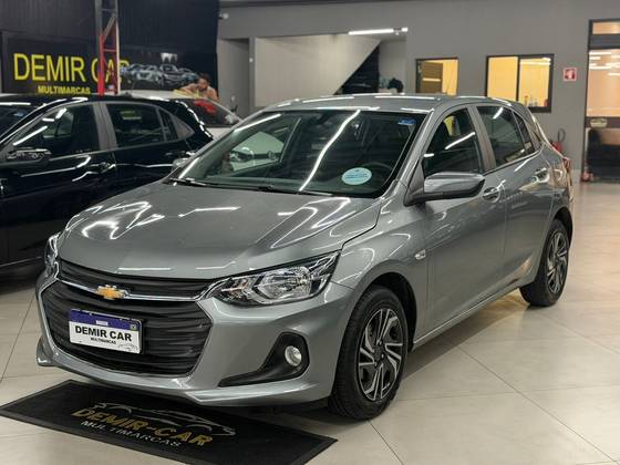 CHEVROLET ONIX 1.0 FLEX LT MANUAL CHEVROLET ONIX 1.0 FLEX LT MANUAL